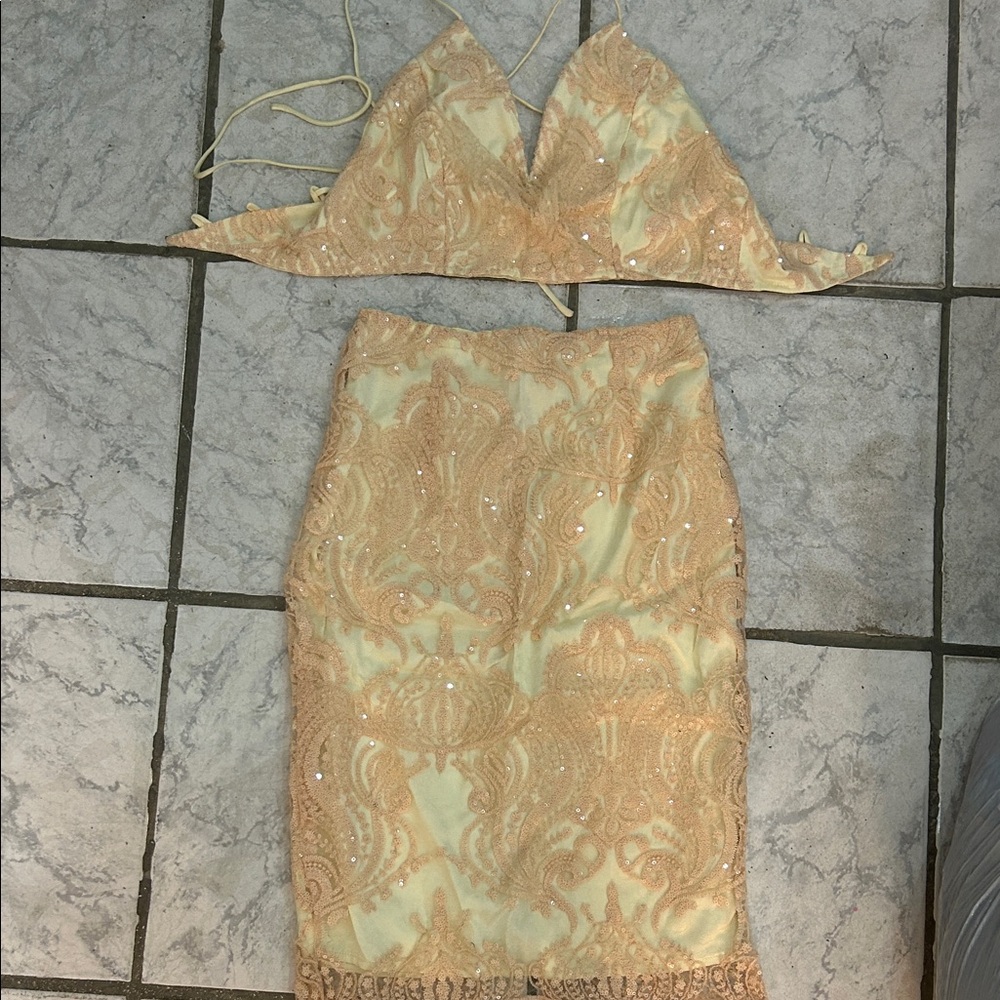Elegant Cream and Gold Lace Skirt Set